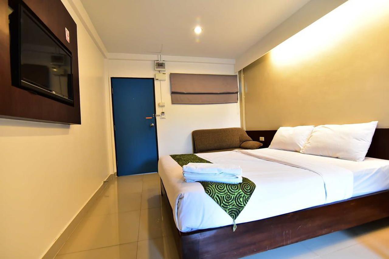 L42 Hostel Suvarnabhumi Airport Bangkok Exterior photo